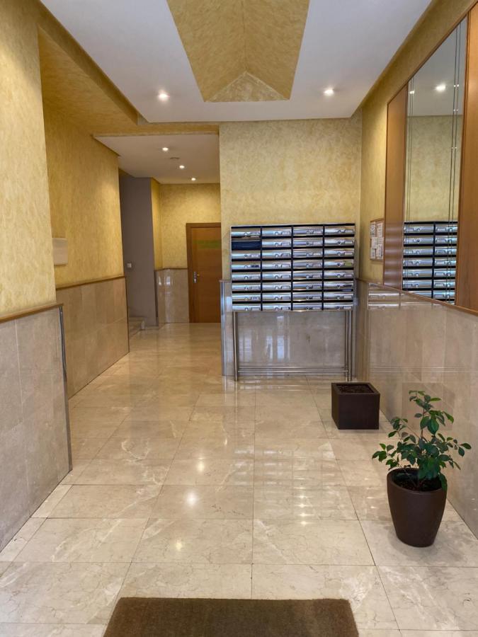 Giralda 2 Appartement Ponteareas Buitenkant foto