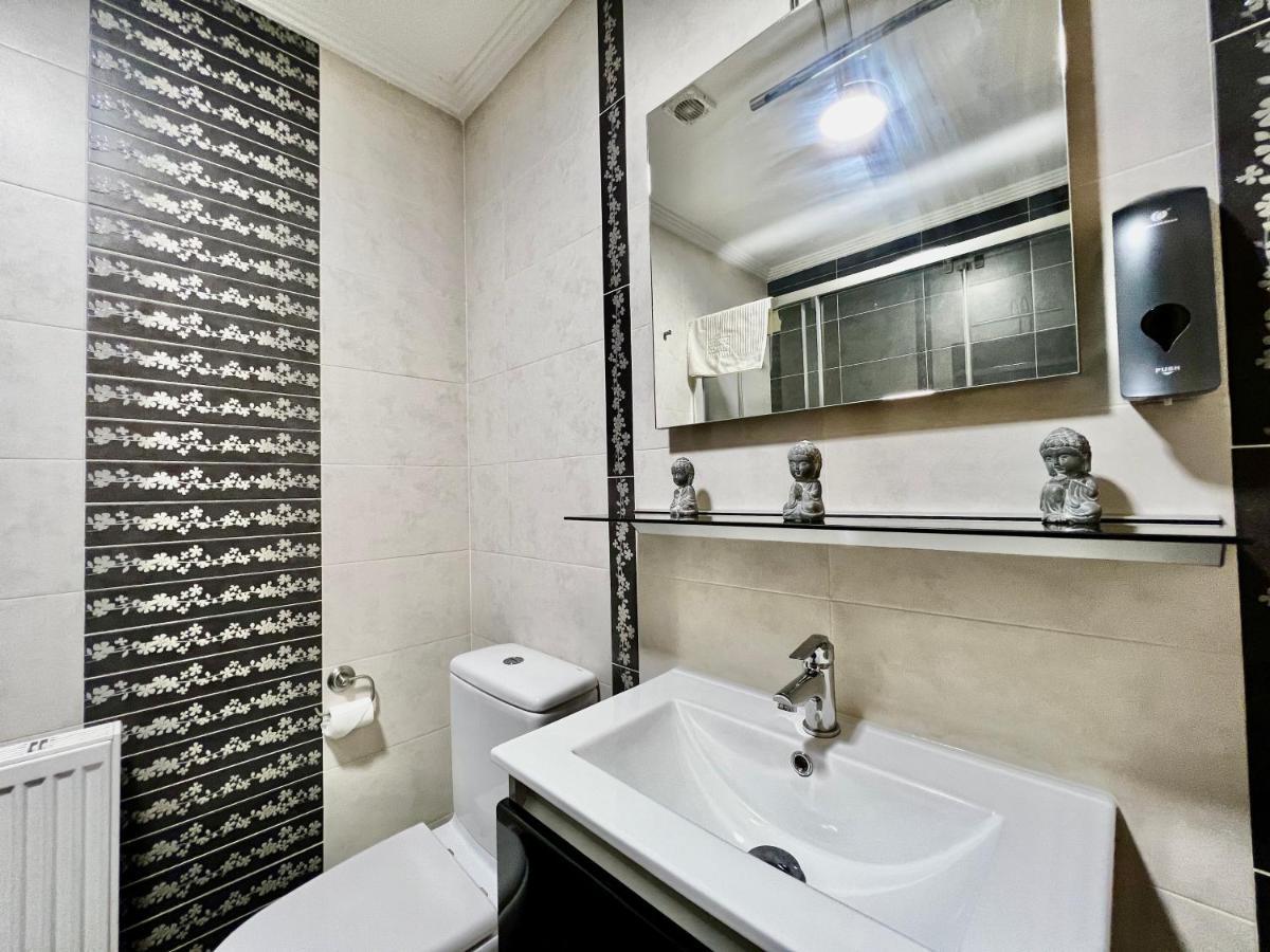 Giralda 2 Appartement Ponteareas Buitenkant foto